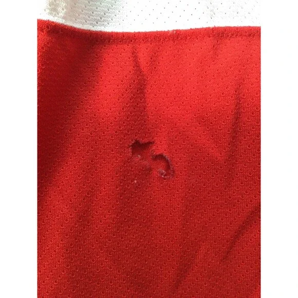 VINTAGE CCM Chicago Blackhawks Jersey Mens XXL Red NHL Ice Hockey Small BurnHole - Picture 7 of 10